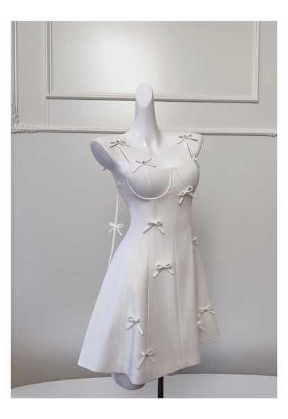 Vestidos cortos de satén blanco con tirantes finos, corte A, para fiesta de bienvenida, para graduación, para cumpleaños número 21, para estudiantes de secundaria, minivestidos de cóctel DH2296