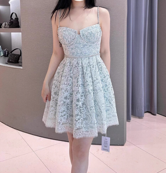 Vestidos de fiesta cortos de encaje gris con tirantes finos, corte A, para graduación, cóctel, para estudiantes de secundaria, DH2298