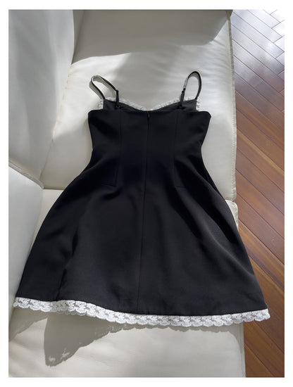 Hermosos vestidos de fiesta cortos de satén negro con tirantes finos y corte en A para la escuela secundaria, vestidos cortos para el 21.º cumpleaños, vestidos de graduación, mini vestidos de cóctel DH2300