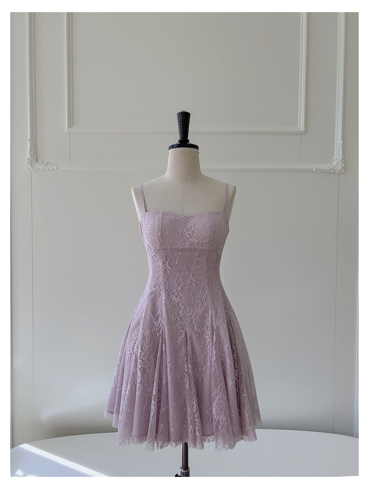 Vestidos cortos de fiesta formales de encaje rosa con tirantes finos y corte en A para la escuela secundaria, vestidos cortos para el 21.º cumpleaños, vestidos de graduación, mini vestidos de cóctel DH2302
