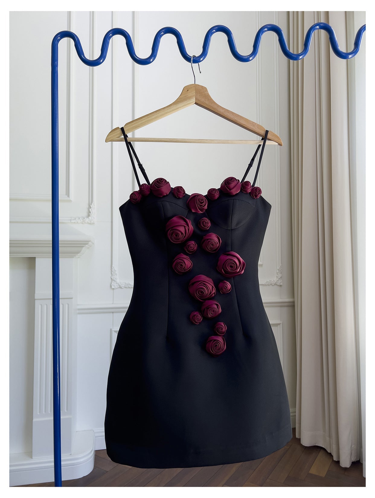 Hermoso vestido de fiesta con tirantes finos, vestido negro corto, vestidos formales de bienvenida para secundaria, atuendos cortos para 21 cumpleaños, vestido de graduación, mini vestidos de cóctel DH2305