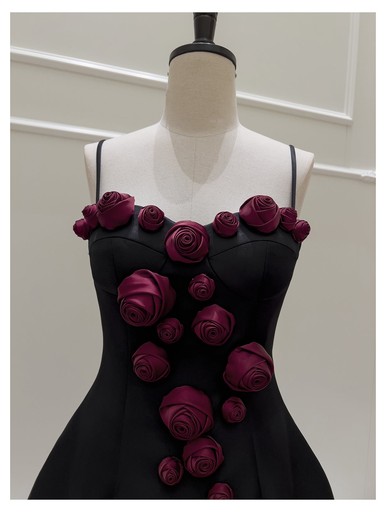 Hermoso vestido de fiesta negro con tirantes finos, corto, formal, para regreso a casa, para estudiantes de secundaria, para cumpleaños número 21, vestido de graduación, minivestido de cóctel DH2304