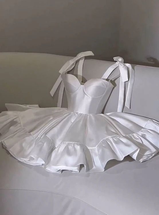 Hermosos vestidos de fiesta de satén blanco, corte A, para el regreso a casa, cortos, para el 21.º cumpleaños, de graduación, minivestidos de cóctel DH2356