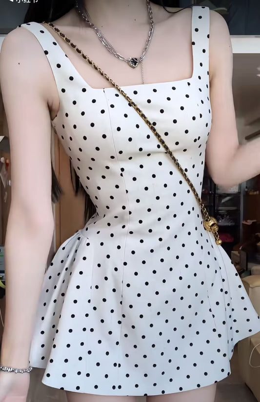 Vestidos cortos de fiesta de bienvenida con lunares negros, corte A, para 16 cumpleaños, graduación, cóctel, DH2459