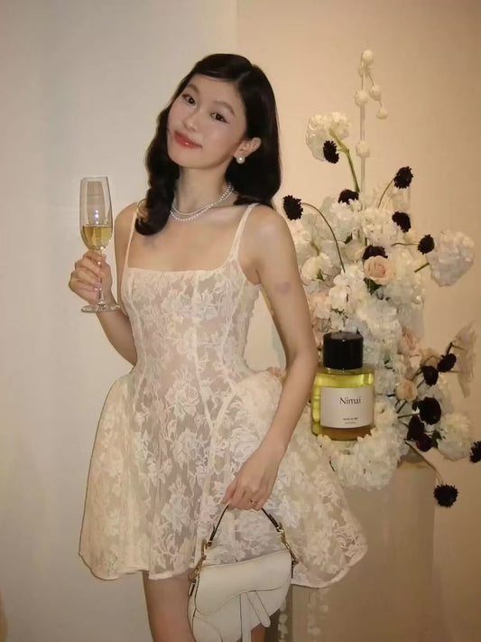 Hermosos vestidos de fiesta formales de encaje blanco con escote cuadrado y corte A, vestidos cortos para cumpleaños número 16, vestidos de graduación, mini vestidos de cóctel DH2473