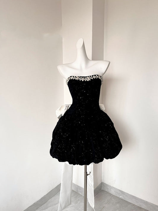 Hermoso vestido de fiesta con escote corazón de terciopelo negro, vestidos formales para el regreso a casa, atuendos para el 21.º cumpleaños, vestido de graduación, vestidos cortos de cóctel DH2477