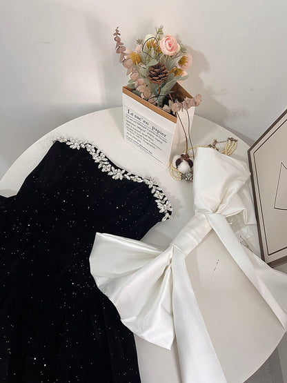 Hermoso vestido de fiesta con escote corazón de terciopelo negro, vestidos formales para el regreso a casa, atuendos para el 21.º cumpleaños, vestido de graduación, vestidos cortos de cóctel DH2477