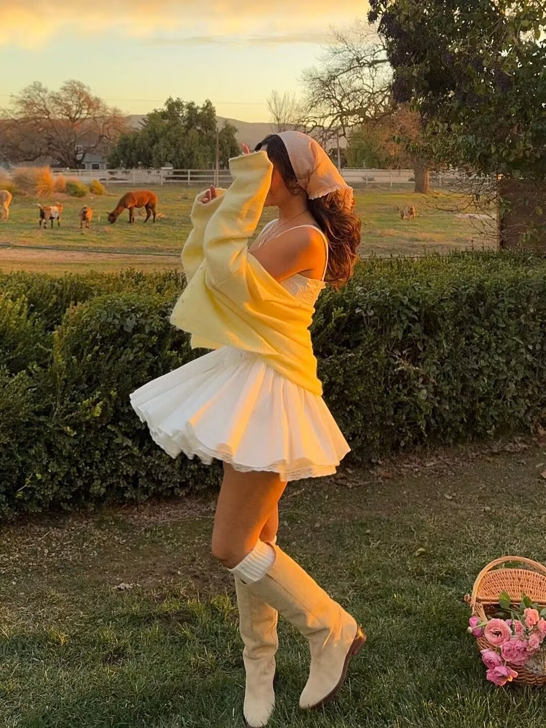 Vestido corto de encaje blanco con escote cuadrado y corte A para fiesta de bienvenida, minivestido de verano DH2482