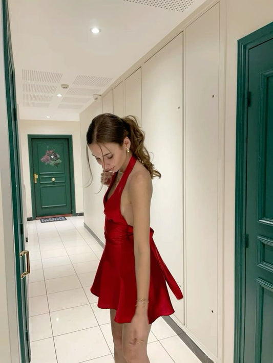 Hermosos vestidos de fiesta de satén rojo con cuello halter y corte A, para el regreso a casa, para cumpleaños número 18, vestidos de graduación, vestidos de cóctel cortos DH2495