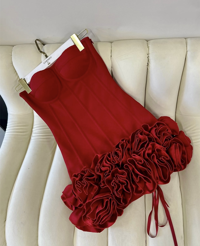 Cute Sheath Strapless Red Satin Formal Homecoming Dresses 18th Birthday Outfits Graduation Dress Short Mini Hoco Dresses DH2542