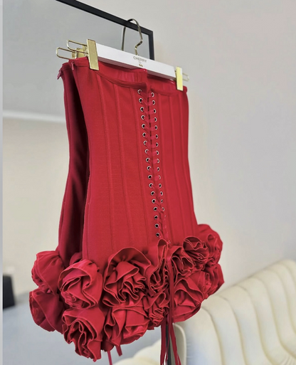 Cute Sheath Strapless Red Satin Formal Homecoming Dresses 18th Birthday Outfits Graduation Dress Short Mini Hoco Dresses DH2542