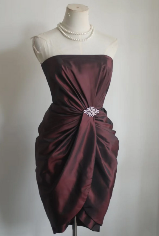 Vestidos de fiesta vintage de tafetán burdeos sin tirantes, corte A, para fiesta de 18 cumpleaños, vestidos de graduación, minivestidos cortos DH2556