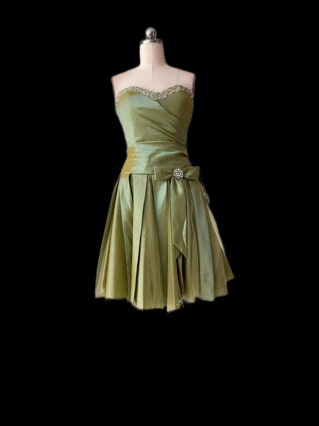Vestido corto de satén rosa intenso con escote en forma de A y escote en forma de corazón para fiesta de 8.º grado, vestido de cóctel para secundaria, Hoco Outfits DH2561