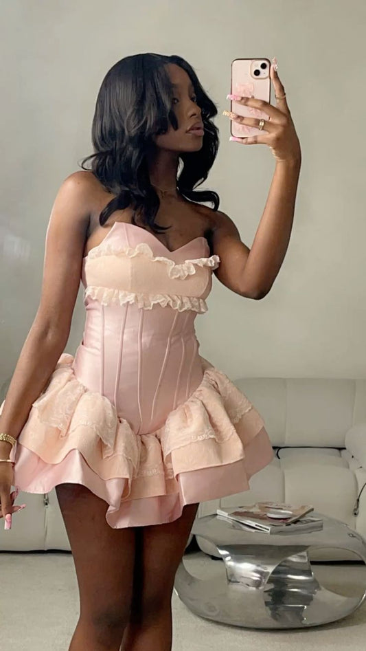Vestido de fiesta corto de satén rosa con escote corazón y encaje para octavo grado, vestido de cóctel para secundaria, trajes Hoco DH2570