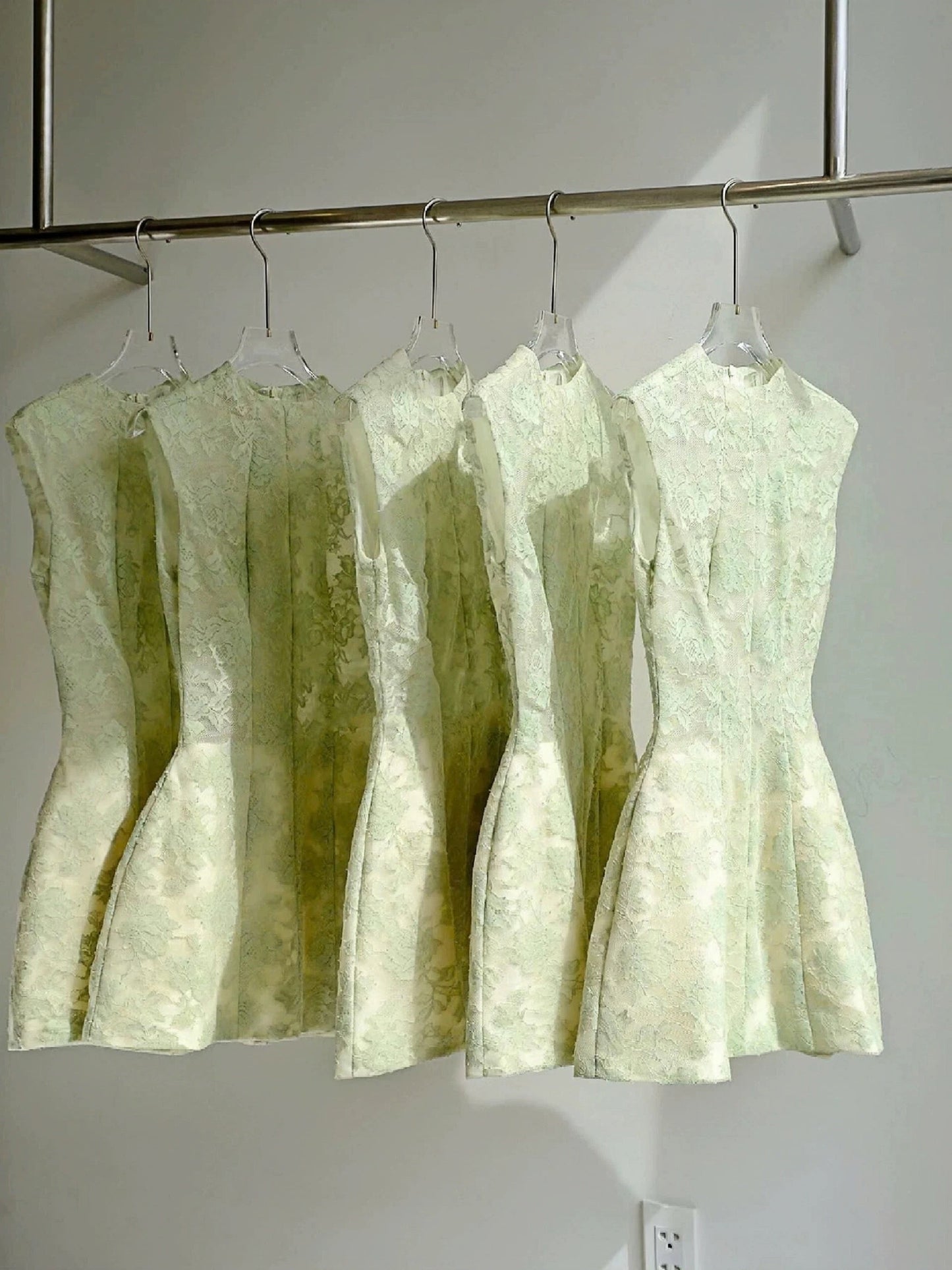 Vestido corto blanco de encaje con escote en A, sencillo, minivestido formal para octavo grado, vestido de cóctel para secundaria, Hoco Outfits DH2634