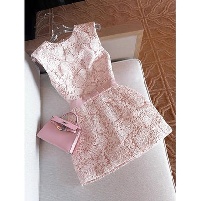 Elegante vestido blanco mini de encaje con escote redondo para fiesta de 8.º grado, vestido de cóctel para secundaria, Hoco Outfits DH2637