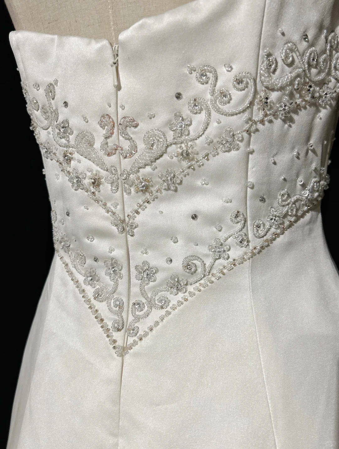 Vestido de novia vintage, corte A, sin tirantes, de satén blanco, largo, estilo retro, modesto, DH2677