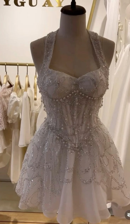 Vestidos cortos elegantes de Hoco, corte A, cuello halter, lentejuelas, minivestidos formales para el regreso a casa de octavo grado, verano, escuela secundaria, trajes blancos para el regreso a casa DH27