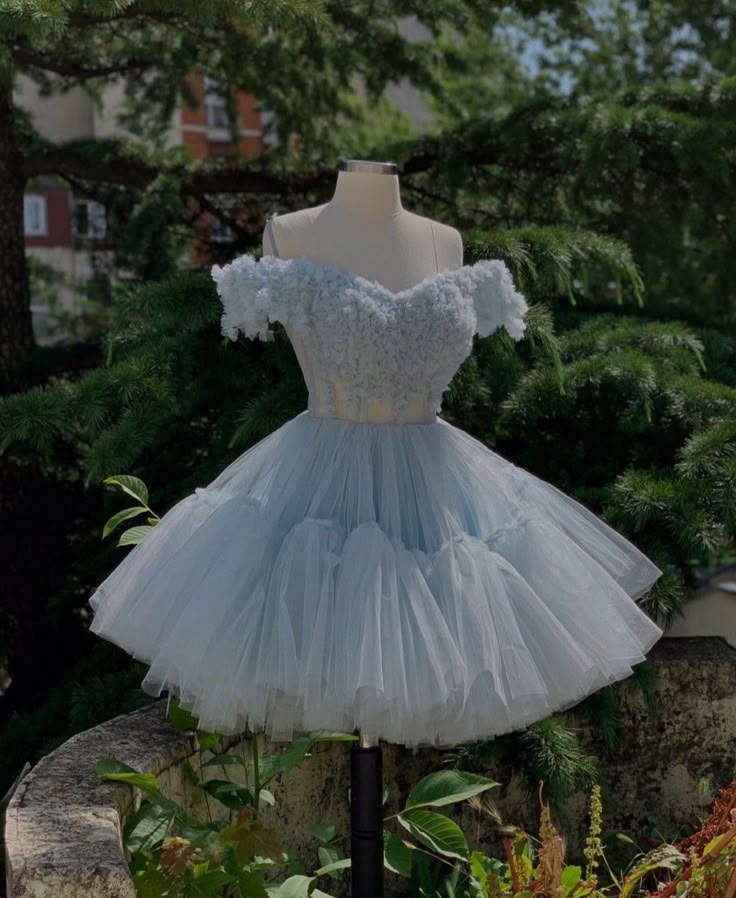 Hermoso vestido de fiesta azul cielo claro, corto, con hombros descubiertos, para octavo grado, vestido de fiesta de verano para escuela secundaria, atuendos para el regreso a casa DH277