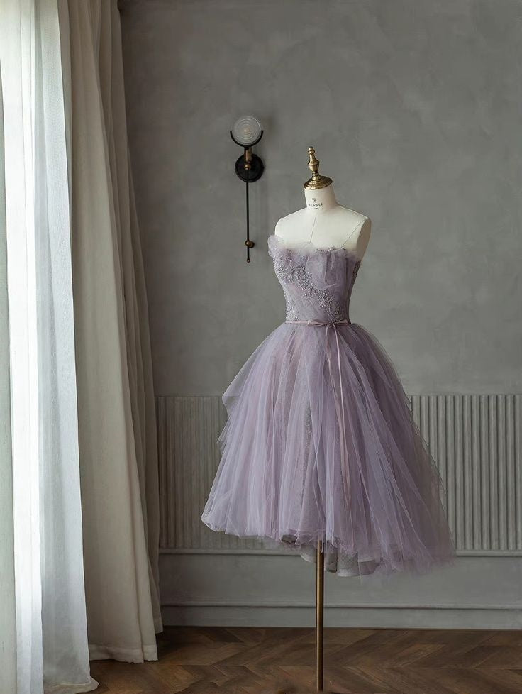 Lindo vestido de fiesta sin tirantes de tul lila para octavo grado, trajes de graduación de secundaria, vestidos de bienvenida, minivestido corto DH289