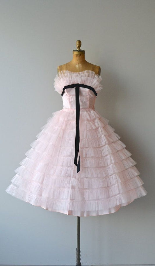 Pretty Ball Gown Strapless Pink Tulle Formal 8th Grade Homecoming Dresses Summer Middle School Hoco Dress 6th Grade Graduation Outfits DH307