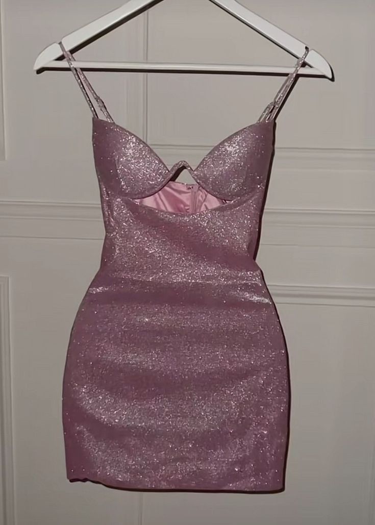 Pretty A line Spaghetti Straps Sequin Short Formal 8th Grade Homecoming Dresses Summer Middle School Hoco Dress 6th Grade Graduation Outfits DH330