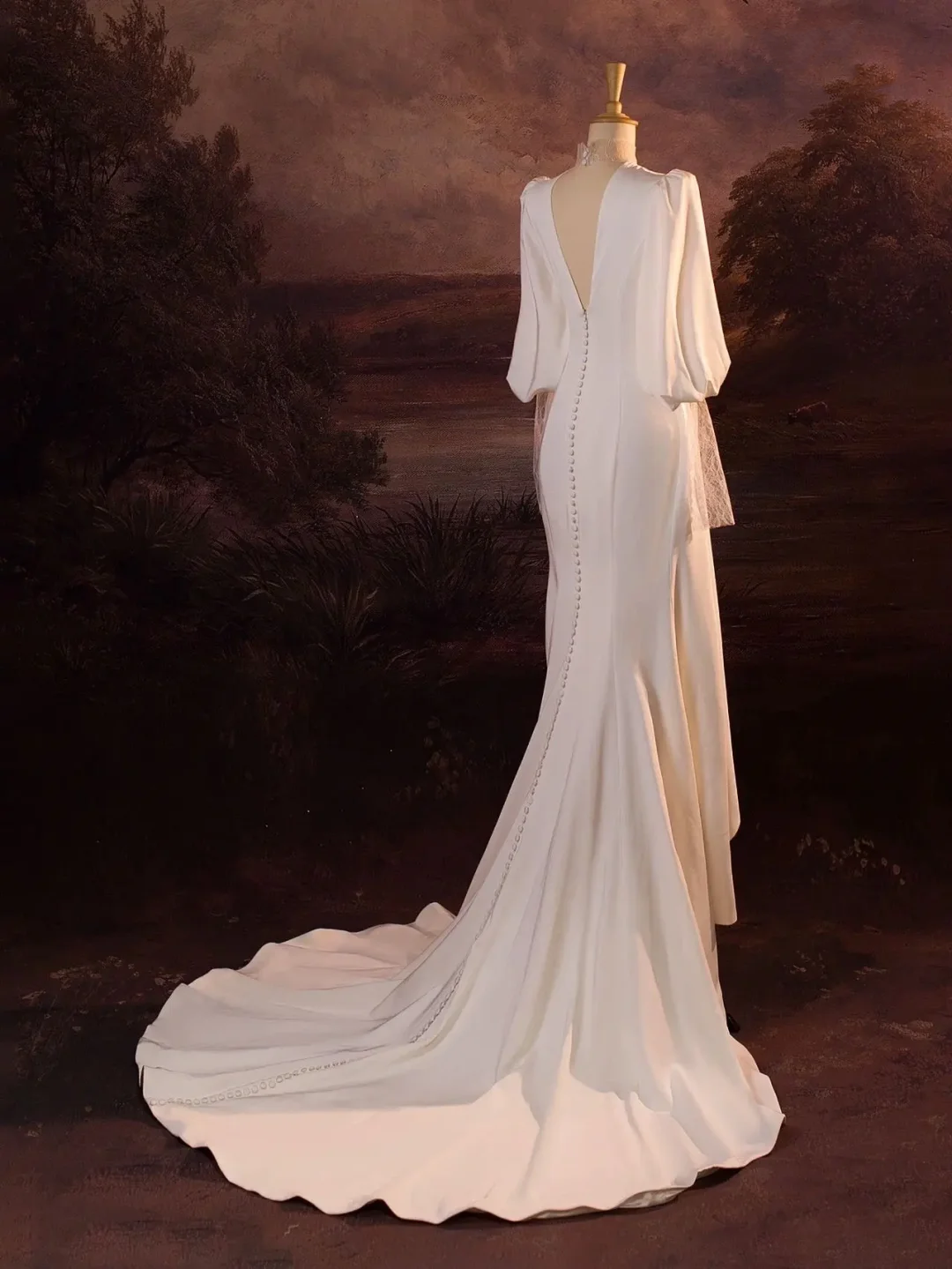 Elegante vestido de novia de sirena con escote en V, manga larga, satén blanco, para verano, DH340