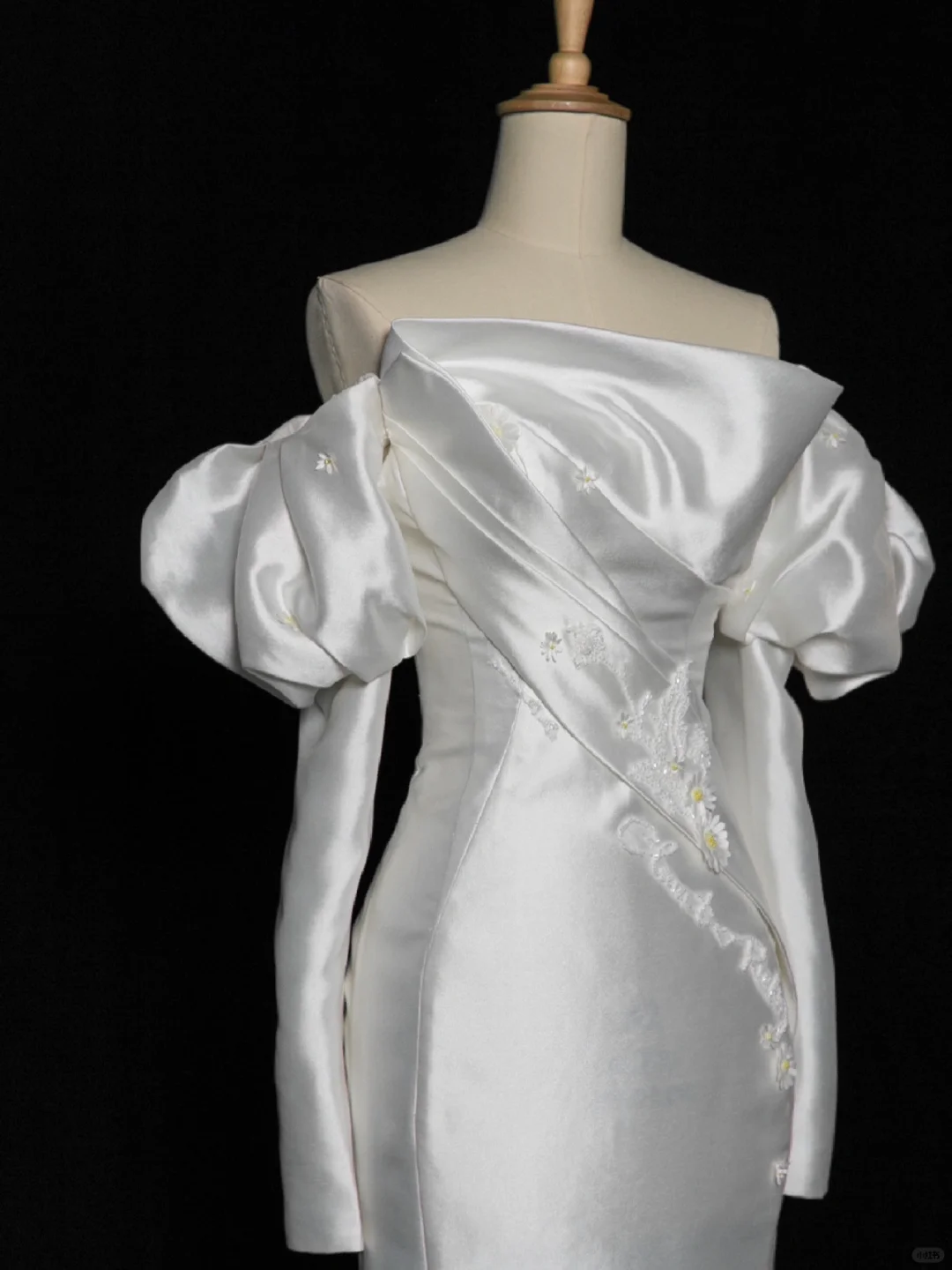Elegante vestido de novia de sirena sin tirantes, de satén blanco, de verano, de manga larga, DH343