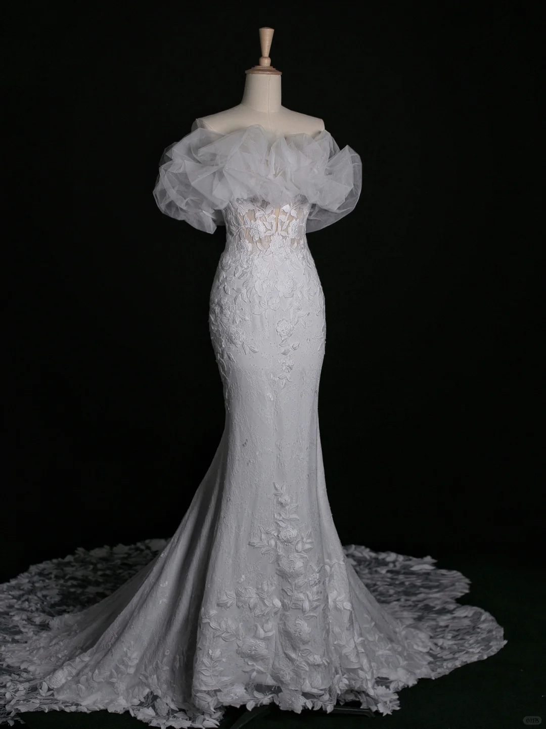 Elegante vestido de novia de sirena con escote corazón y encaje blanco, vestido de novia largo de verano DH344