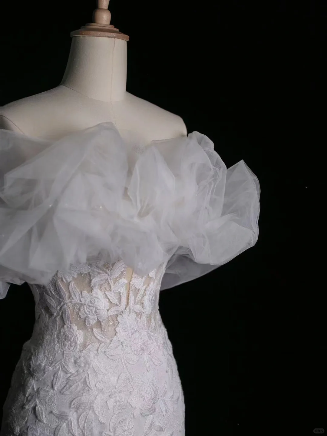 Elegante vestido de novia de sirena con escote corazón y encaje blanco, vestido de novia largo de verano DH344
