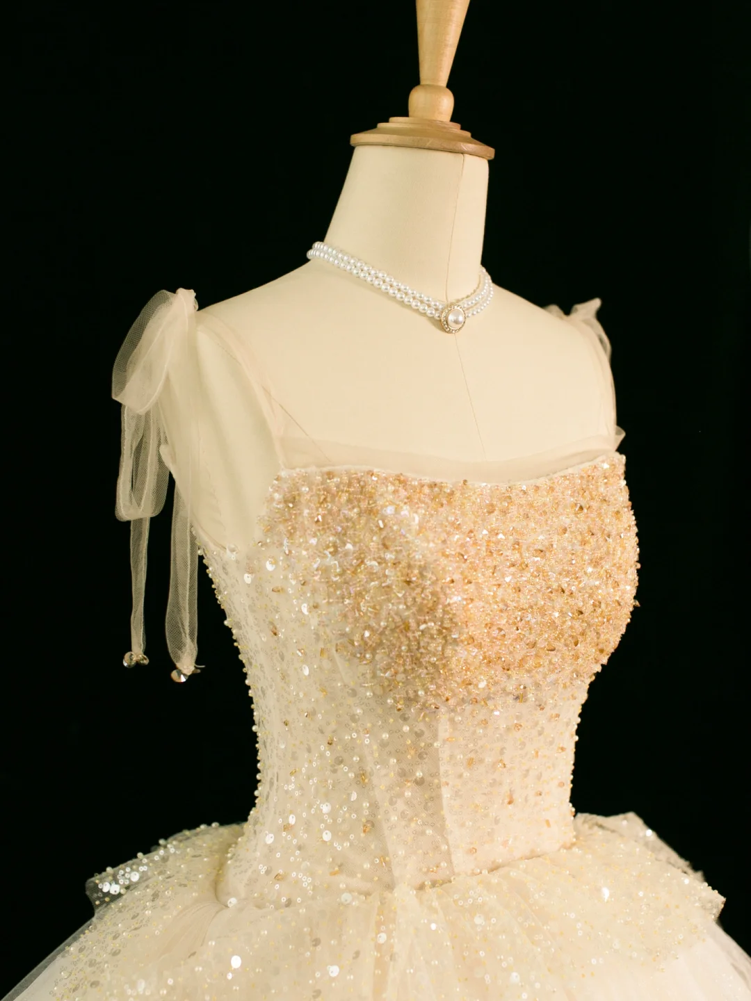 Elegante vestido de novia largo de verano con tirantes finos, sin mangas, color marfil y tul, DH356