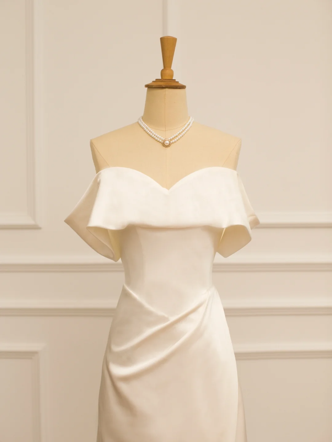 Hermoso vestido de novia blanco largo, corte A, hombros descubiertos, manga corta, DH359
