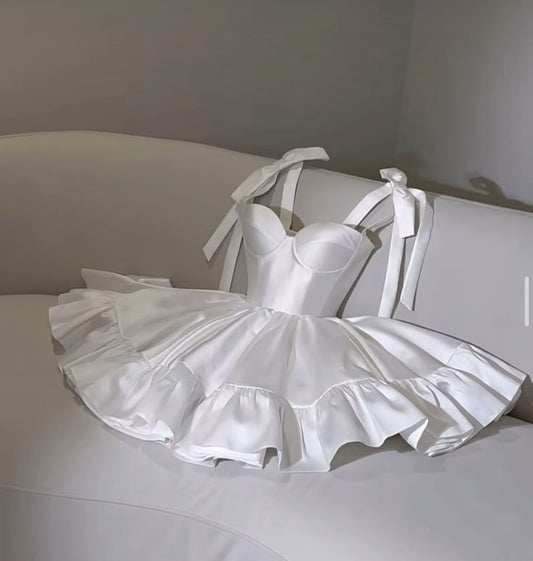 Lindos vestidos de fiesta de satén con tirantes finos en forma de A para octavo grado, vestidos blancos de verano para escuela secundaria, trajes de fiesta DH36