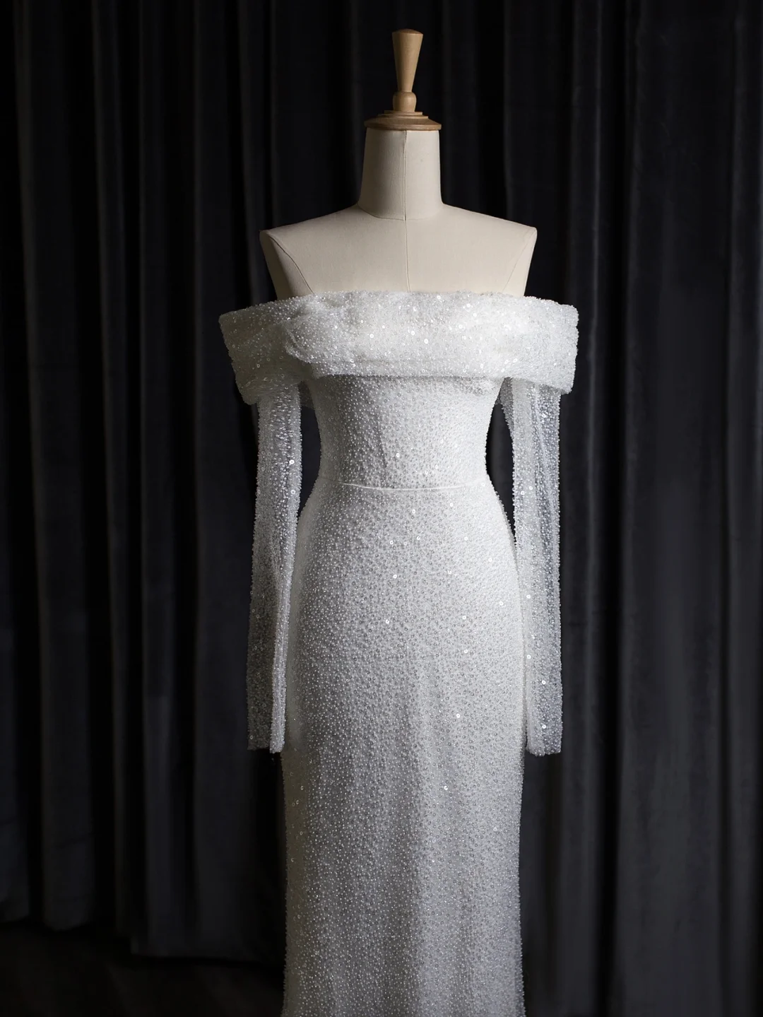 Vestido de novia vintage de corte sirena con hombros descubiertos, blanco, manga larga, lentejuelas, DH403
