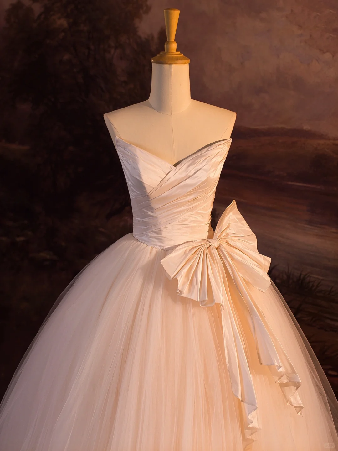 Elegante vestido de novia largo de tul sin mangas con escote corazón, DH408
