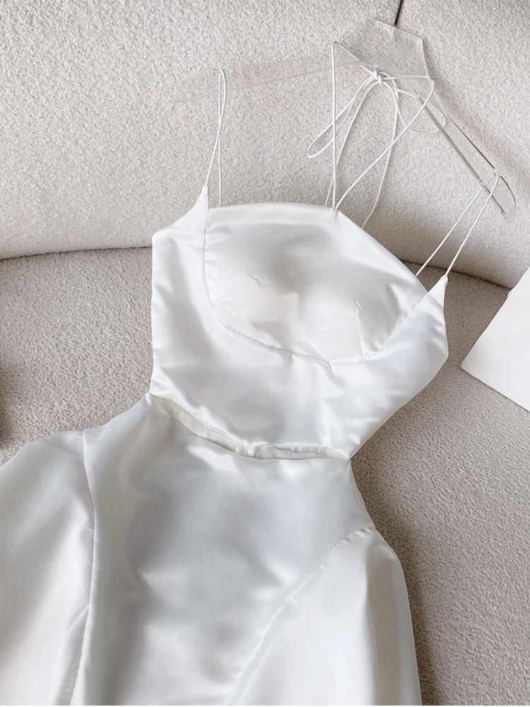 Hermosos vestidos de fiesta blancos cortos con tirantes finos de corte A para octavo grado, vestido de verano para escuela secundaria, atuendos para fiesta de bienvenida DH429