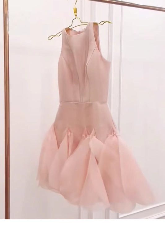 Pretty A line Scoop Pink Satin Short Formal 8th Grade Homecoming Dresses Summer Middle School Hoco Dress 6th Grade Graduation Outfits DH439