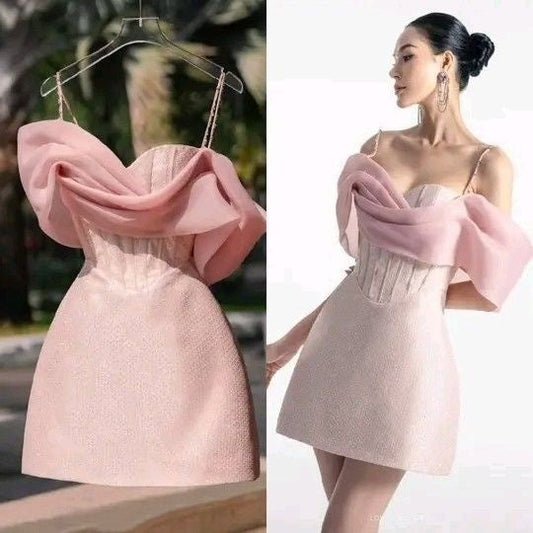 Vestidos cortos elegantes de Hoco, corte A, tirantes finos, color rosa, minivestidos formales para el regreso a casa de octavo grado, trajes de verano para la escuela secundaria DH44