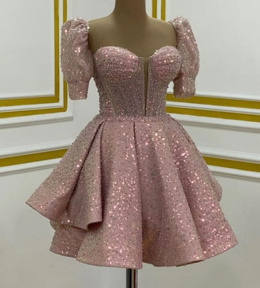 Vestidos cortos elegantes de Hoco, corte A, escote corazón, lentejuelas rosas, minivestidos formales para el regreso a casa de octavo grado, trajes de verano para la escuela secundaria DH46