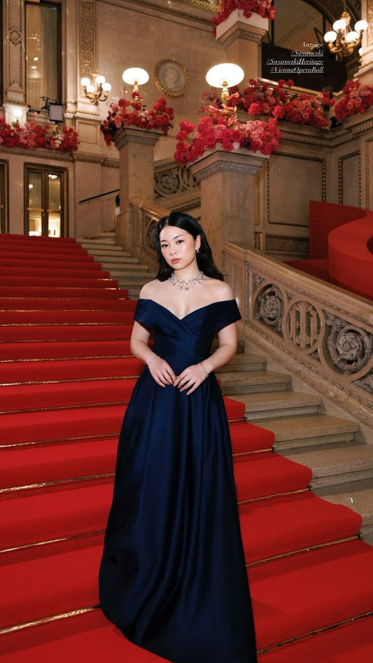 Elegante vestido de fiesta largo de satén azul marino con hombros descubiertos y corte en A, para verano, para 20 cumpleaños y 18 años, DH488