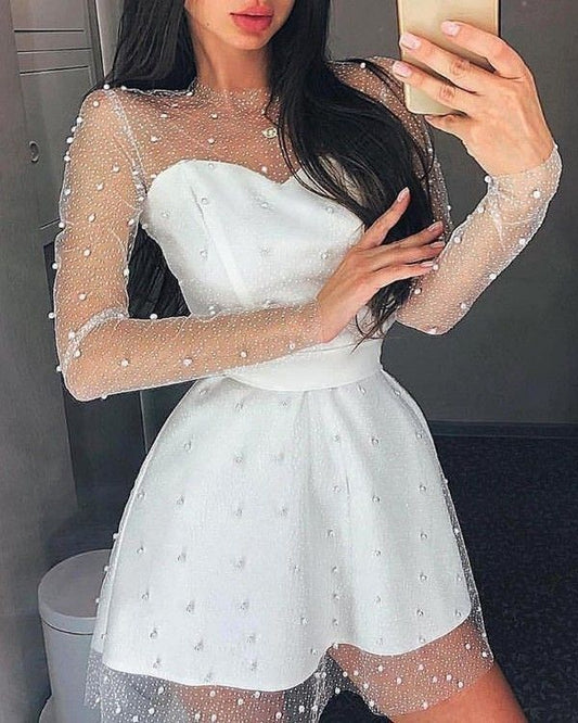 Vestidos cortos elegantes de Hoco, corte A, escote corazón, lentejuelas blancas, mini vestidos formales para el regreso a casa de octavo grado, trajes de verano para el regreso a casa de la escuela secundaria DH49