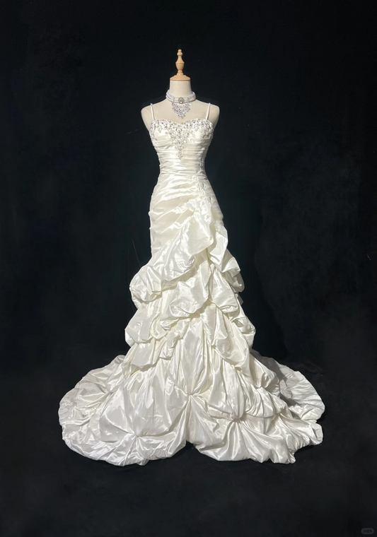 Vestido de novia vintage de los años 50 y 40, corte sirena, tirantes finos, capas, volantes, satén blanco, largo, DH523