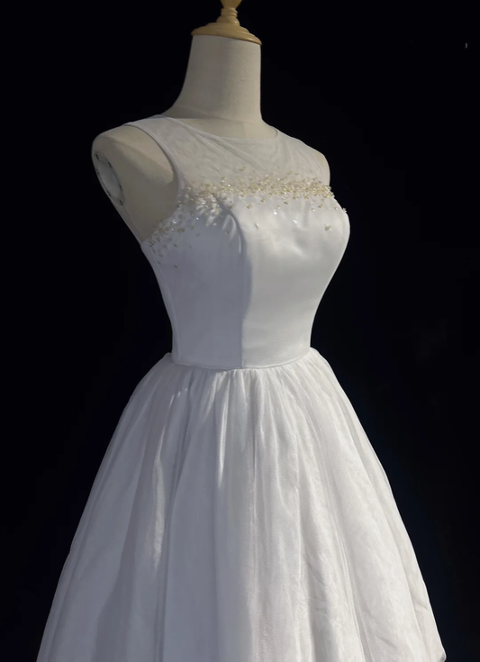 Cute Ball Gown Scoop White Tulle Short Mini Formal 8th Grade Homecoming Dresses Summer Middle School Hoco Dress Homecoming Outfits DH542