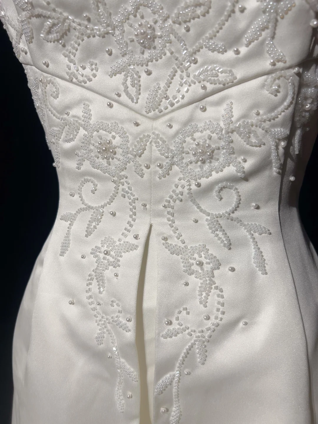 Vestido de novia retro de los años 50 y 40, sin tirantes, de satén y encaje, blanco, largo, DH550