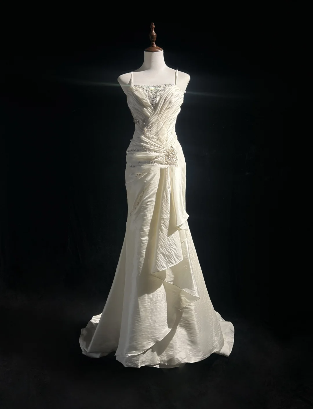 Vestido de novia retro de los años 50 y 40, estilo sirena, con tirantes finos, largo, DH556