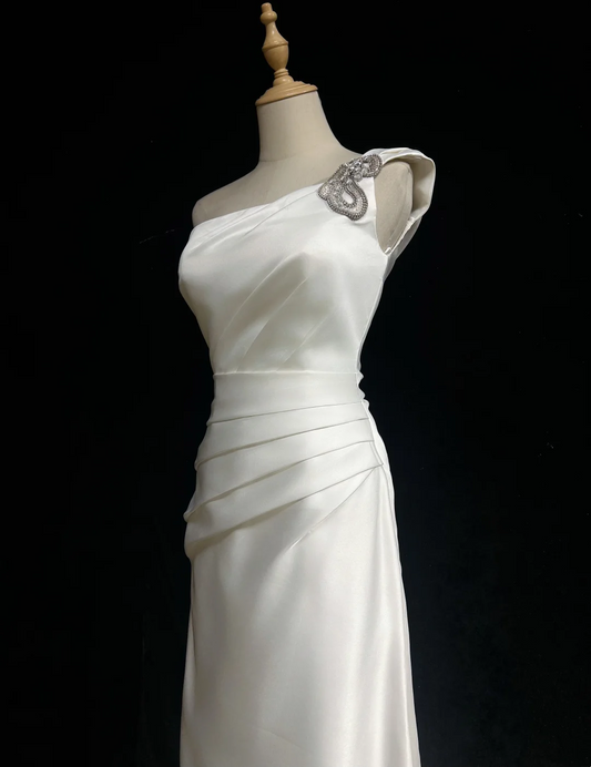 Vestido de novia retro de los años 50 y 40, corte A, un hombro, satén blanco, largo, DH571