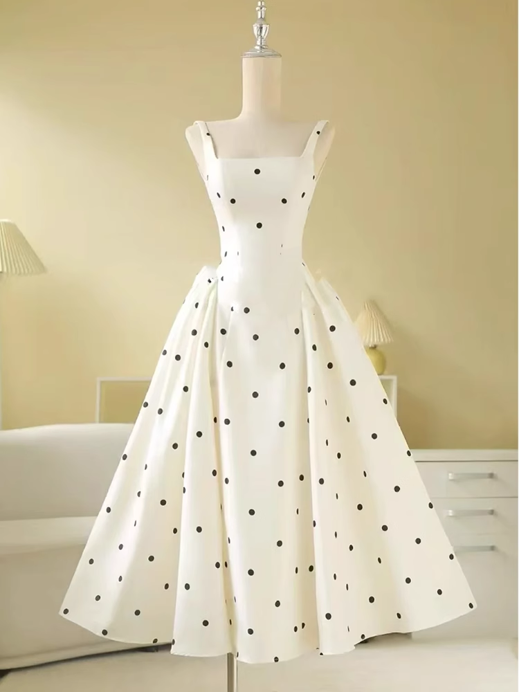 Cute Ball Gown Straps Satin Homecoming Dress Summer Middle School Formal 8th Grade Hoco Dresses Summer Homecoming Outfits DH604