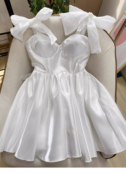 Pretty A line White Satin Short Formal 8th Grade Homecoming Dresses Summer Middle School Hoco Dress Homecoming Outfits DH635