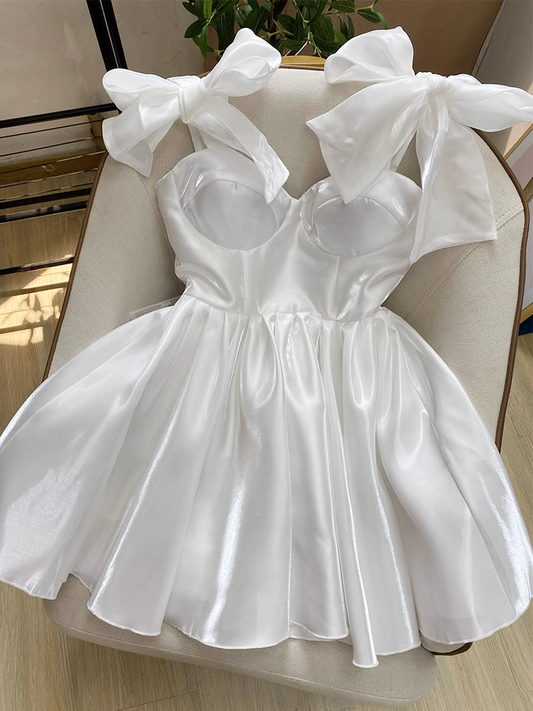 Pretty A line White Satin Short Formal 8th Grade Homecoming Dresses Summer Middle School Hoco Dress Homecoming Outfits DH635
