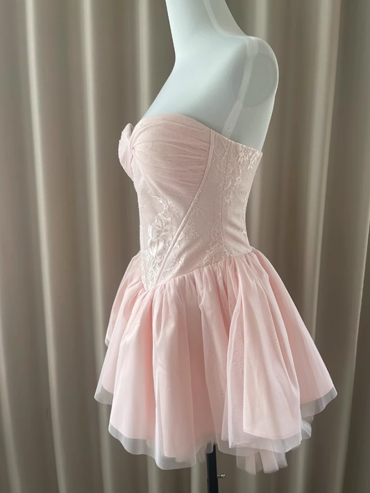 Pretty Ball Gown Sweetheart Tulle Pink Short Homecoming Dress Summer Middle School Formal 8th Grade Hoco Dresses Summer Homecoming Outfits DH637